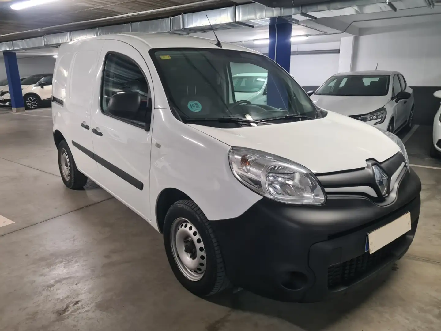 Renault Kangoo Fg. 1.5Blue dCi Profesional 59kW Wit - 1
