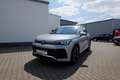 Volkswagen Tiguan 2.0 TDI R-Line DSG/Pano/IQ/8,5x20/Keyless Zilver - thumbnail 2