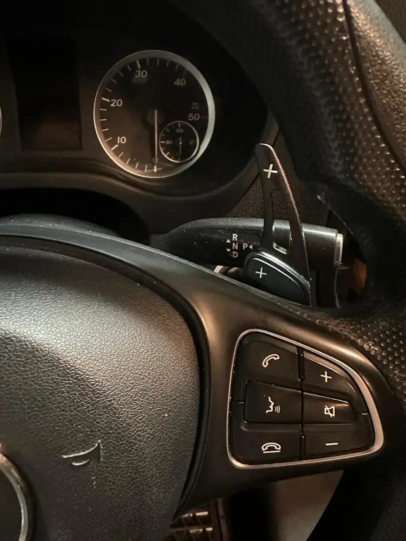 Mercedes-Benz Vito Vito Tourer 114 CDI extralang Aut. Tourer Family Schwarz - 2