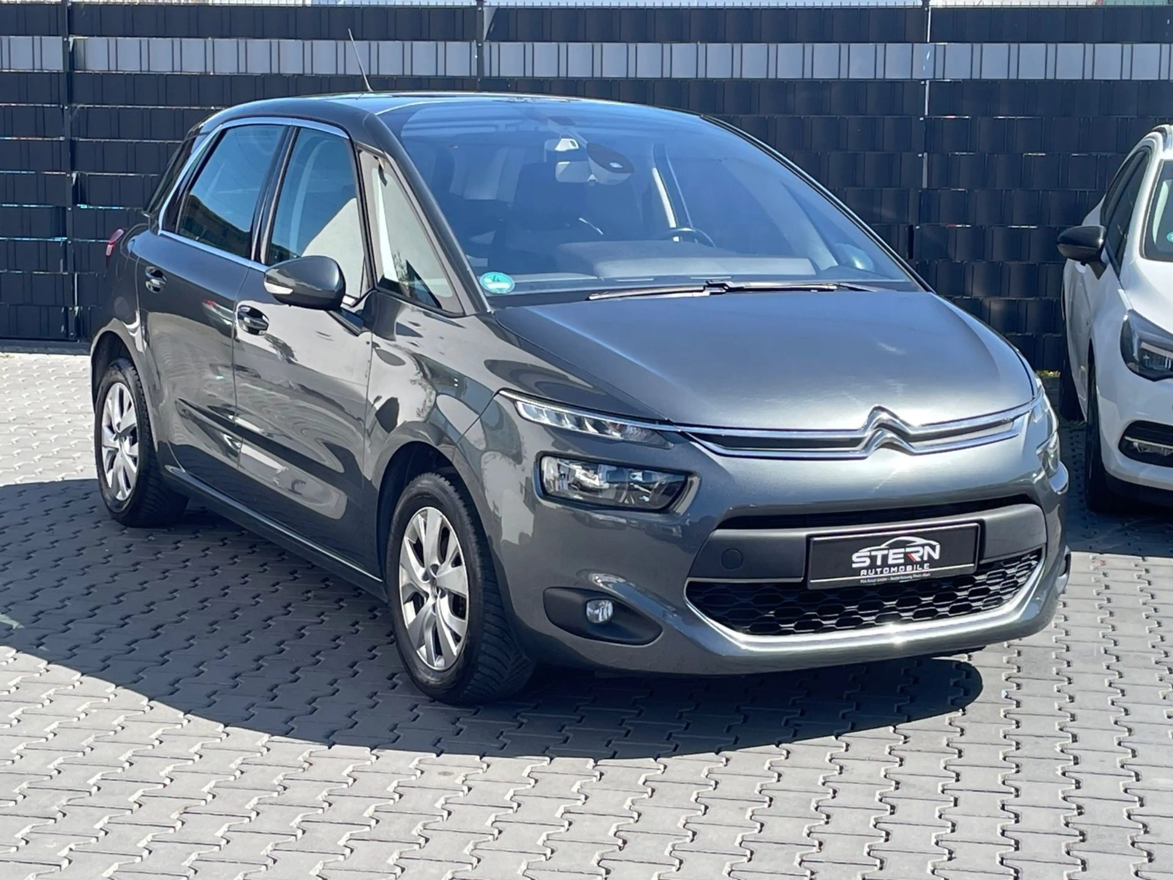 Citroen C4 Picasso PureTech 130 2.Hand Top Gepflegt — photo 2