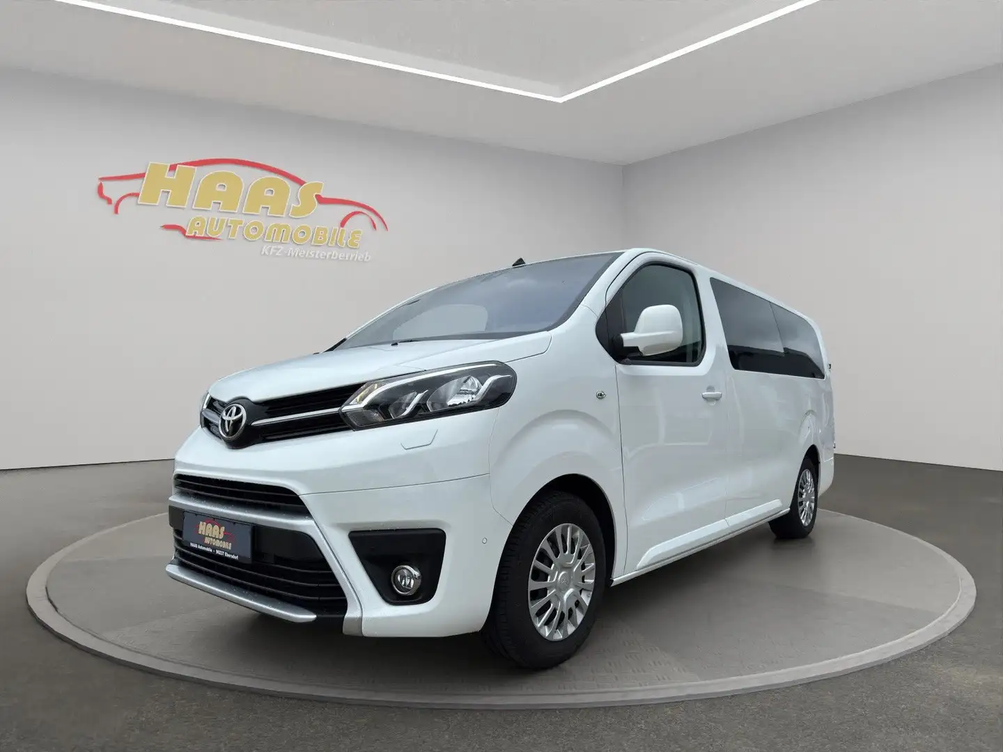 Toyota Proace Verso L2 Shuttle*Navigation*9-Sitzer* Weiß - 1