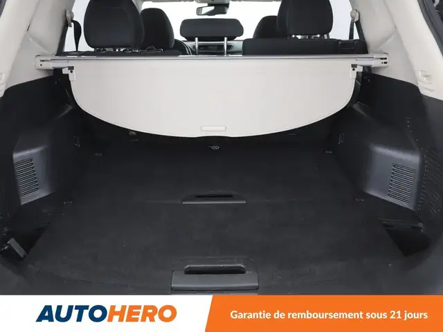 Nissan X-Trail view 17