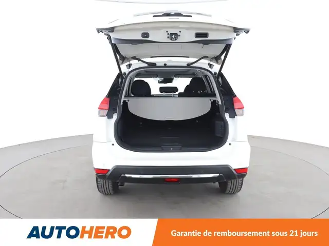Nissan X-Trail view 16