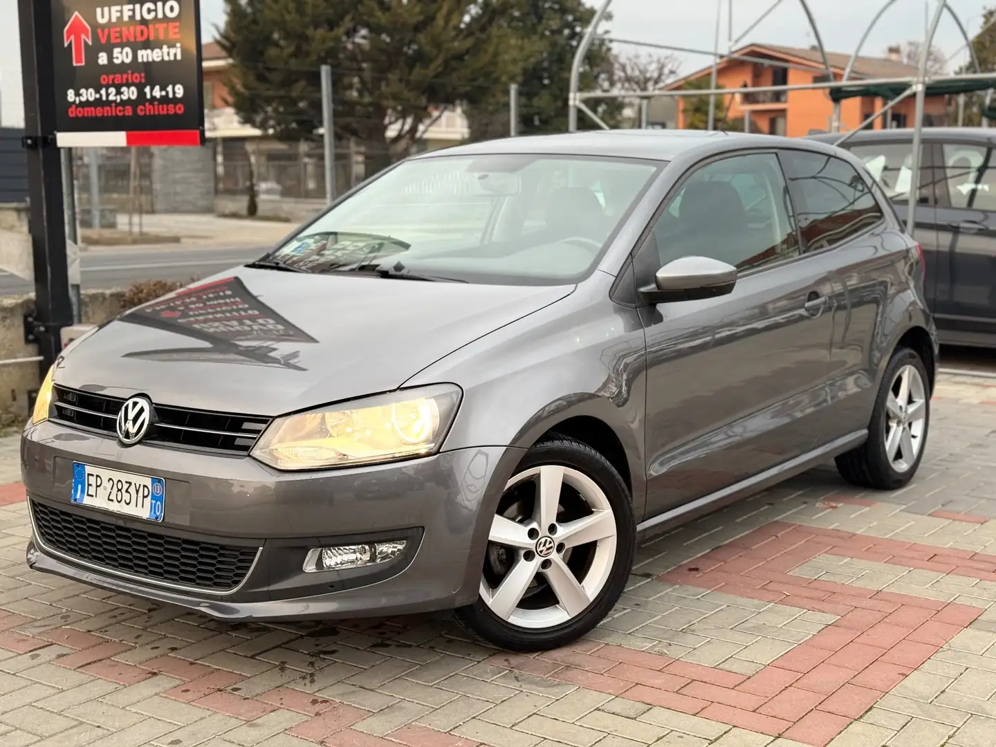 Volkswagen Polo Polo 1.4 DSG 3 porte Highline Gris - 2
