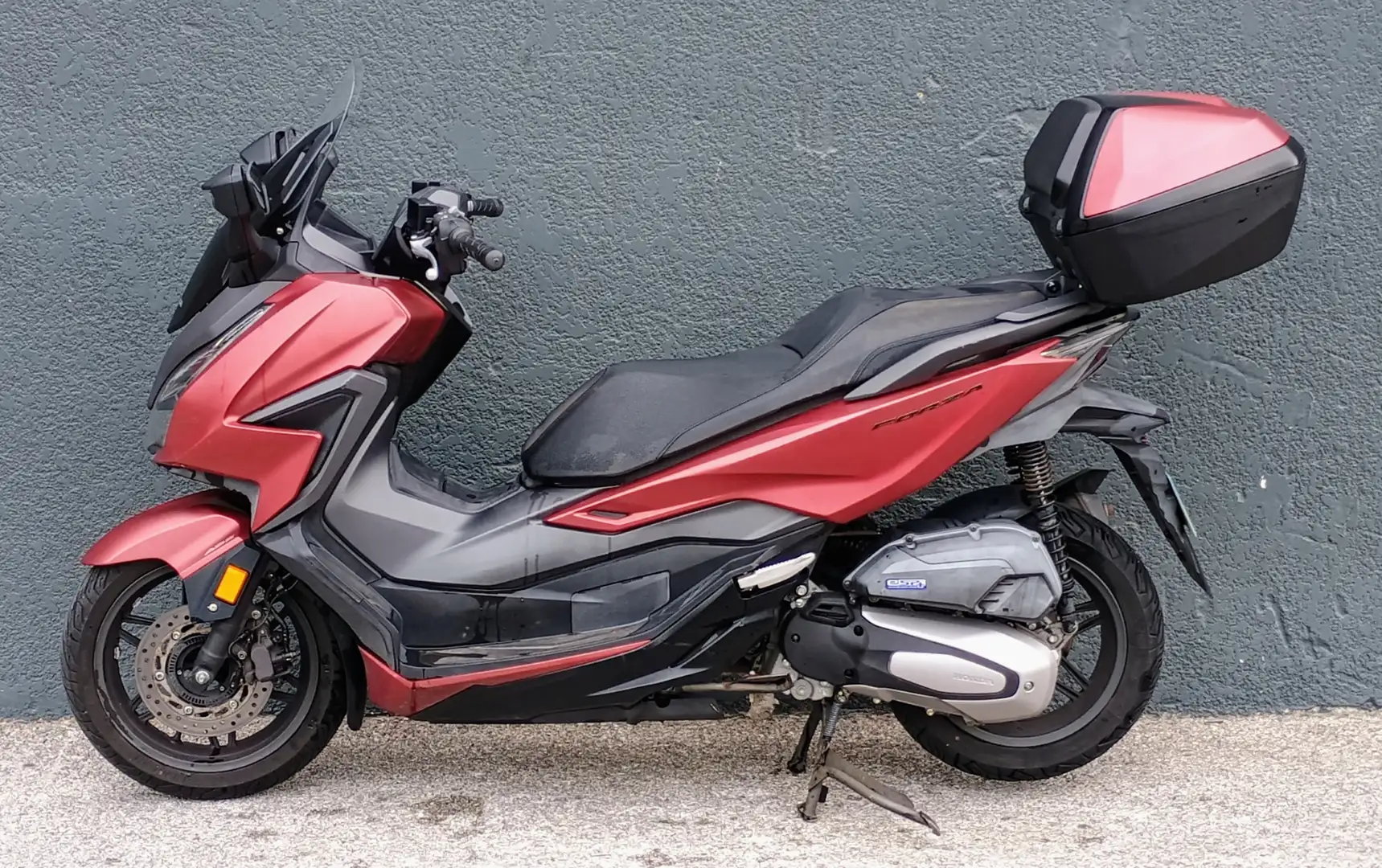 Honda Forza 125 Rouge - 2