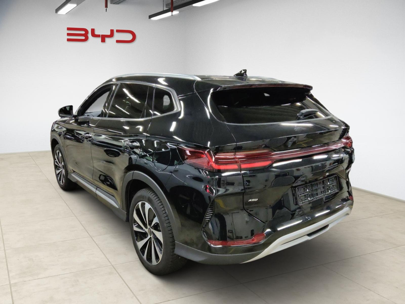 BYD Seal U DM-i 1.5 PHEV Design AWD Leder Pano 360 — photo 4
