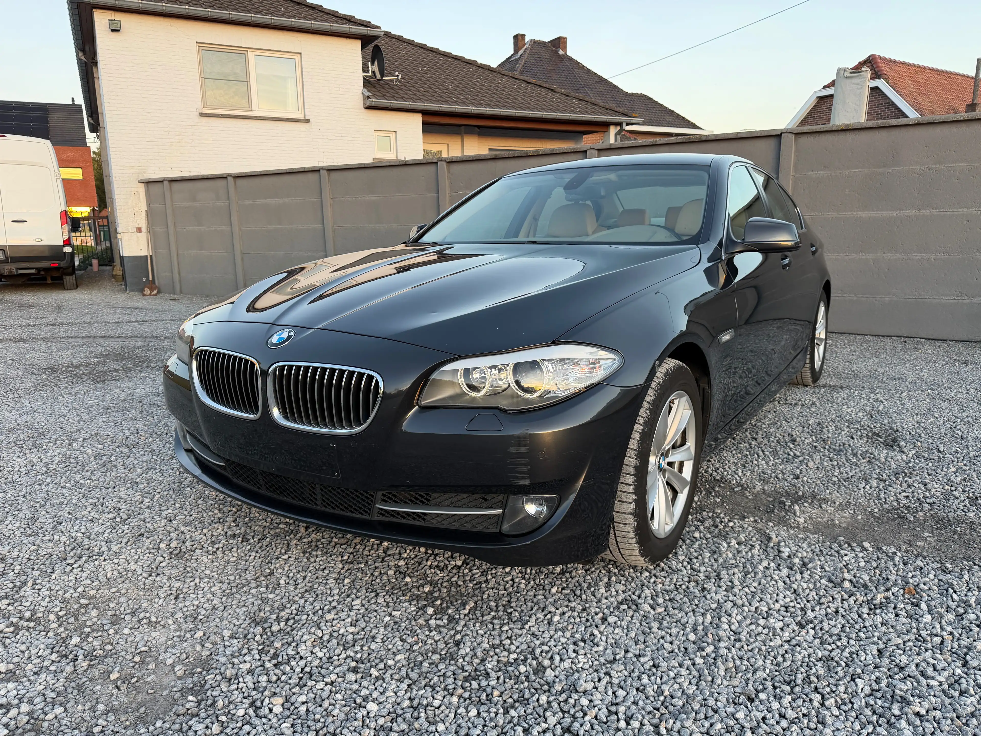 BMW 523 i * INDIVIDUAL * AUTOMATIC * NAVIGATIE * LEDER * — photo 3