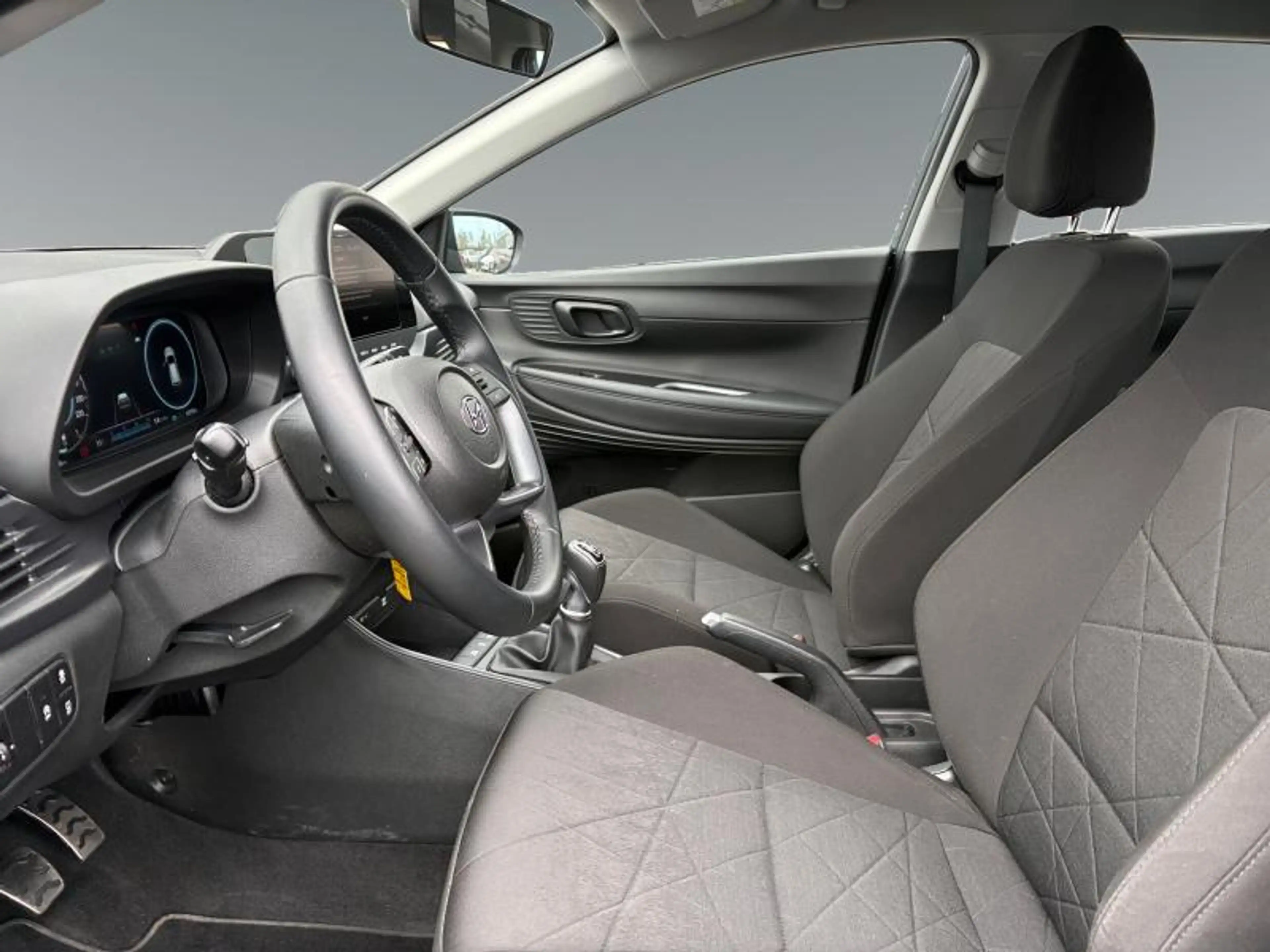 Hyundai BAYON Twist — photo 9