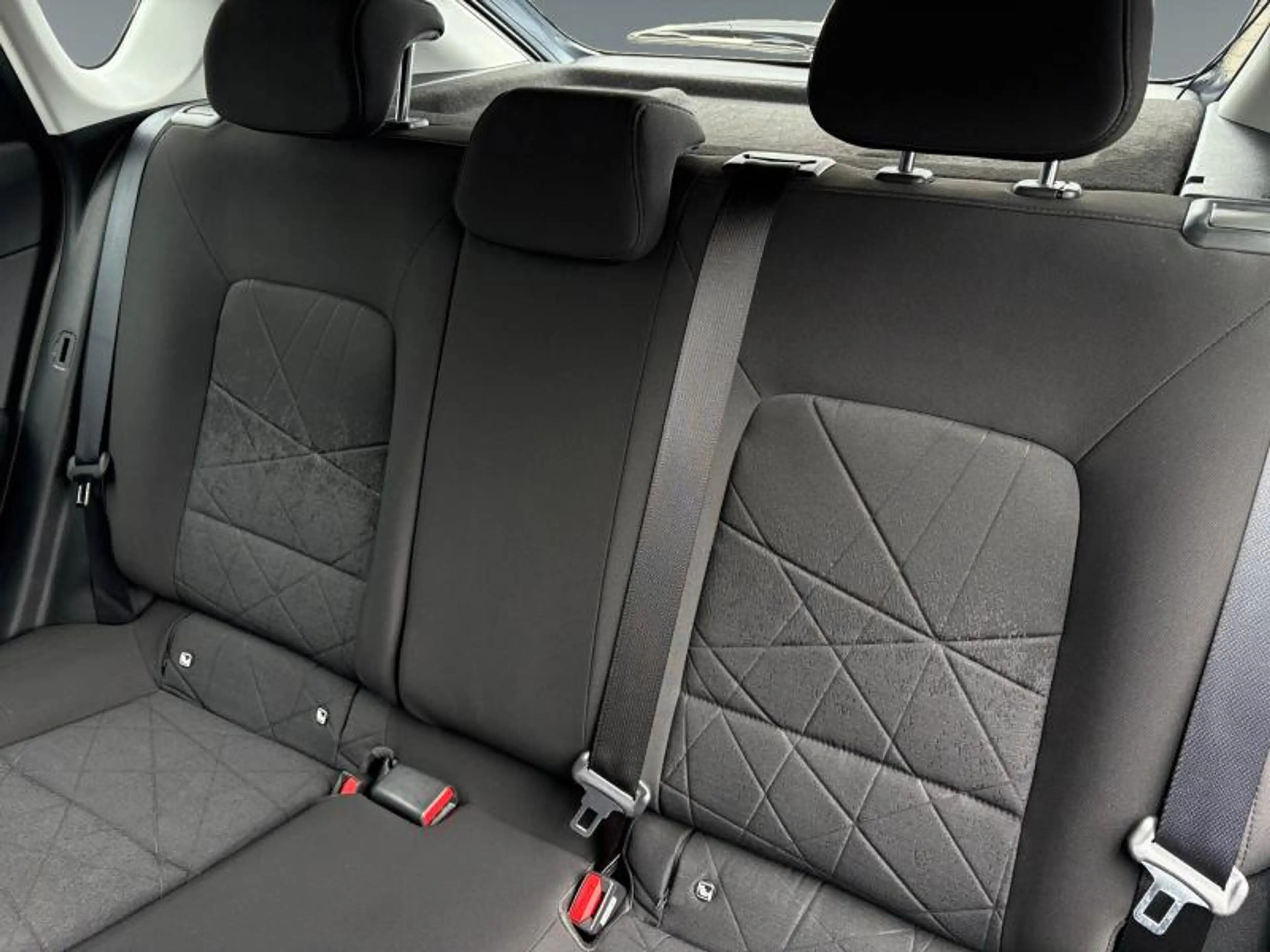 Hyundai BAYON Twist — photo 13