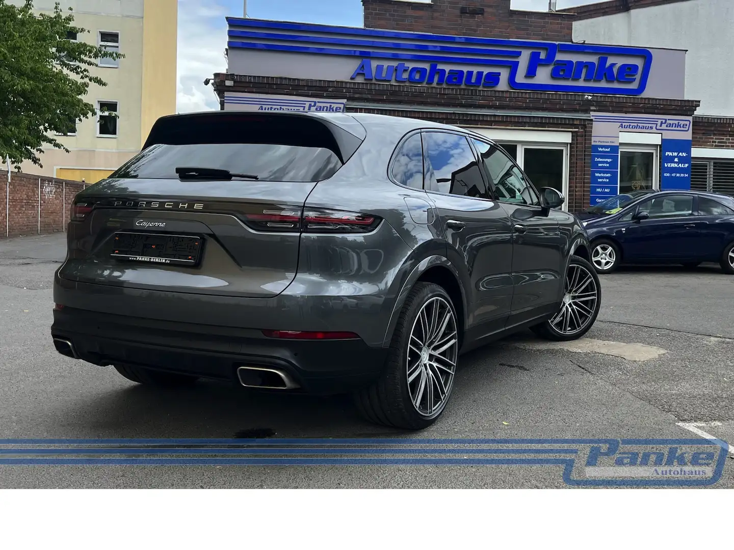 Porsche Cayenne *Pano*Carplay*LED*Memo*RFK*SHZ* Grau - 2