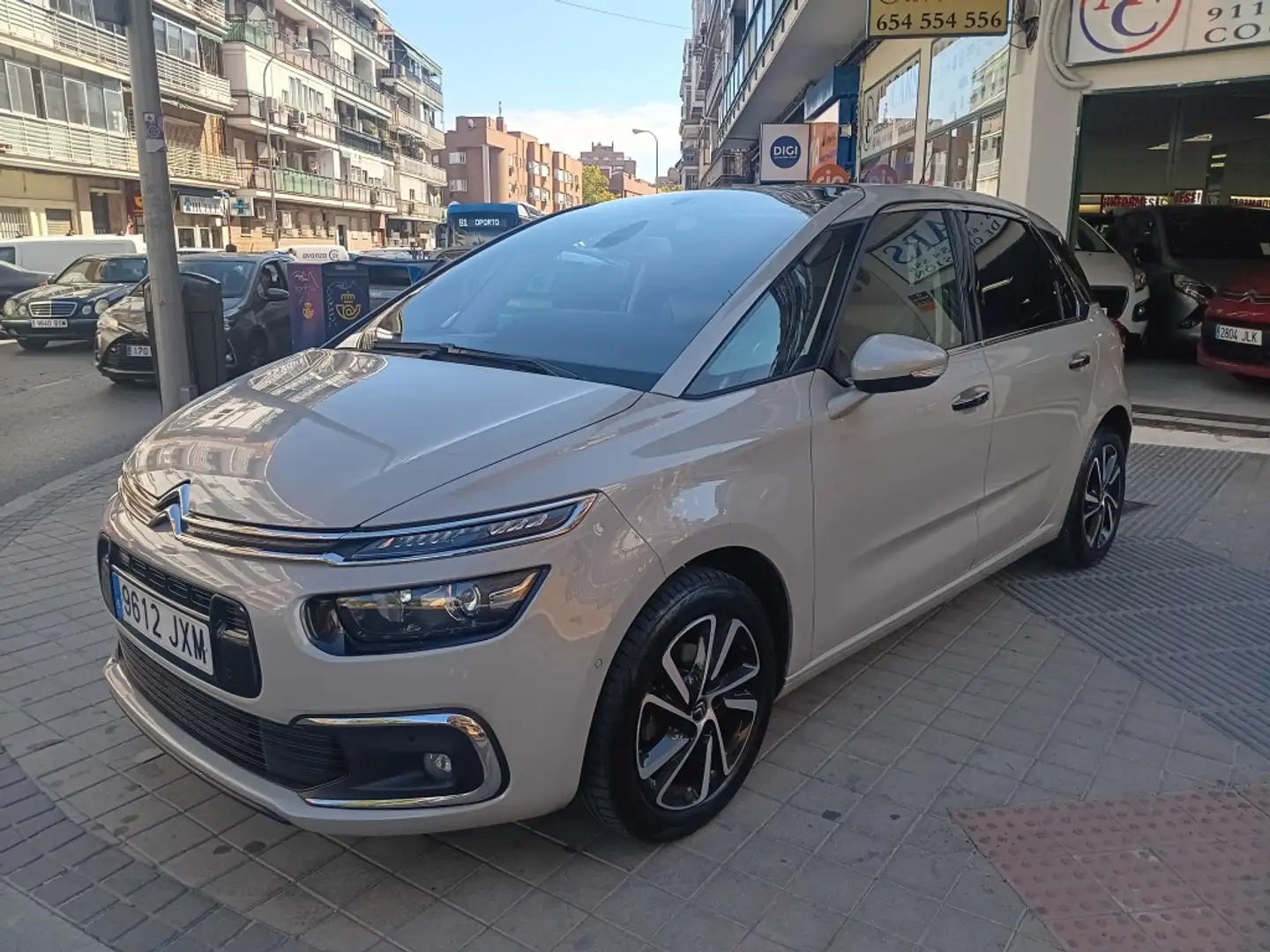 Citroen C4 1.2 PureTech S&S Shine 130 Gris - 2