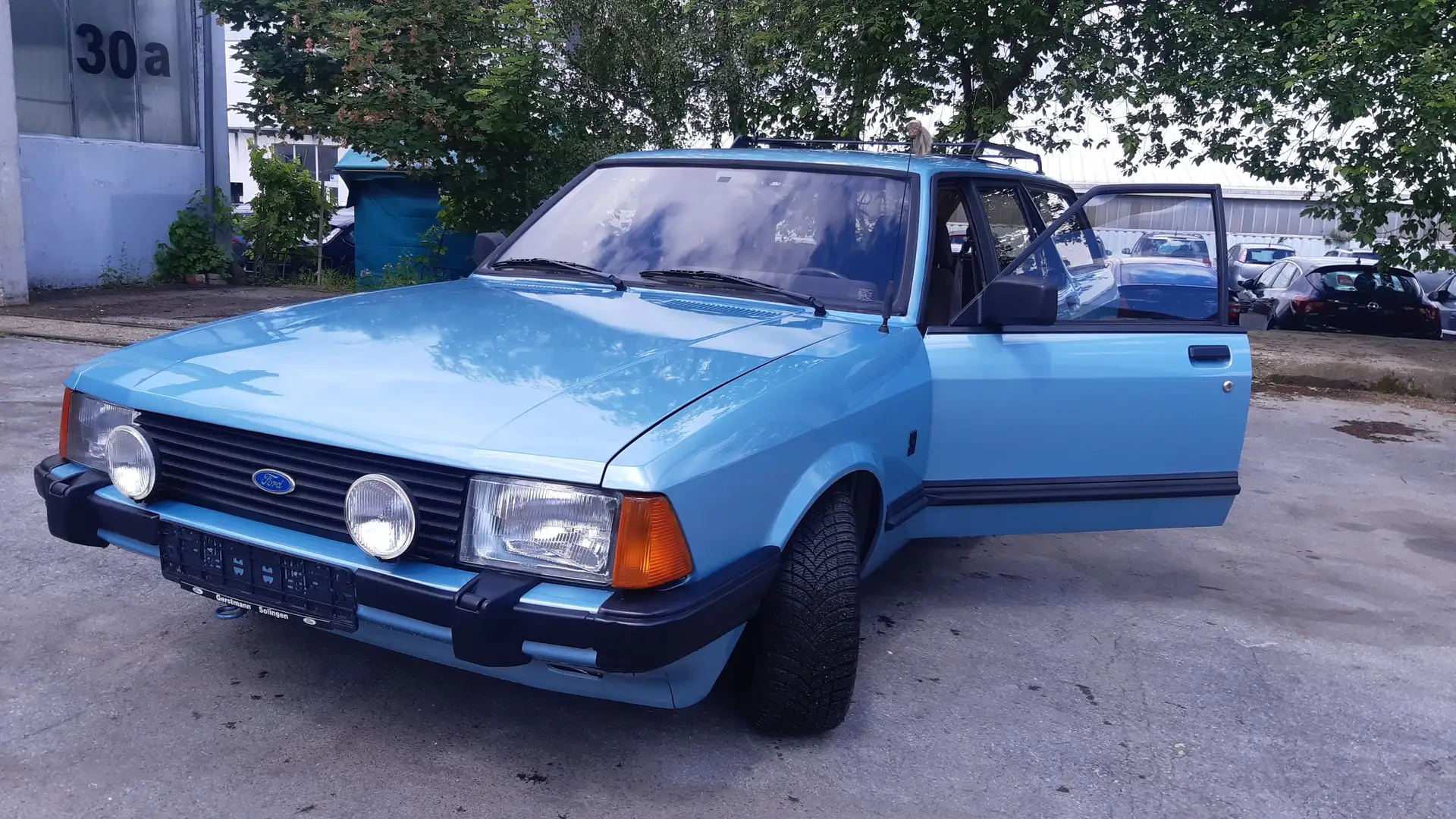Ford Granada Turnier V8 Blau - 1