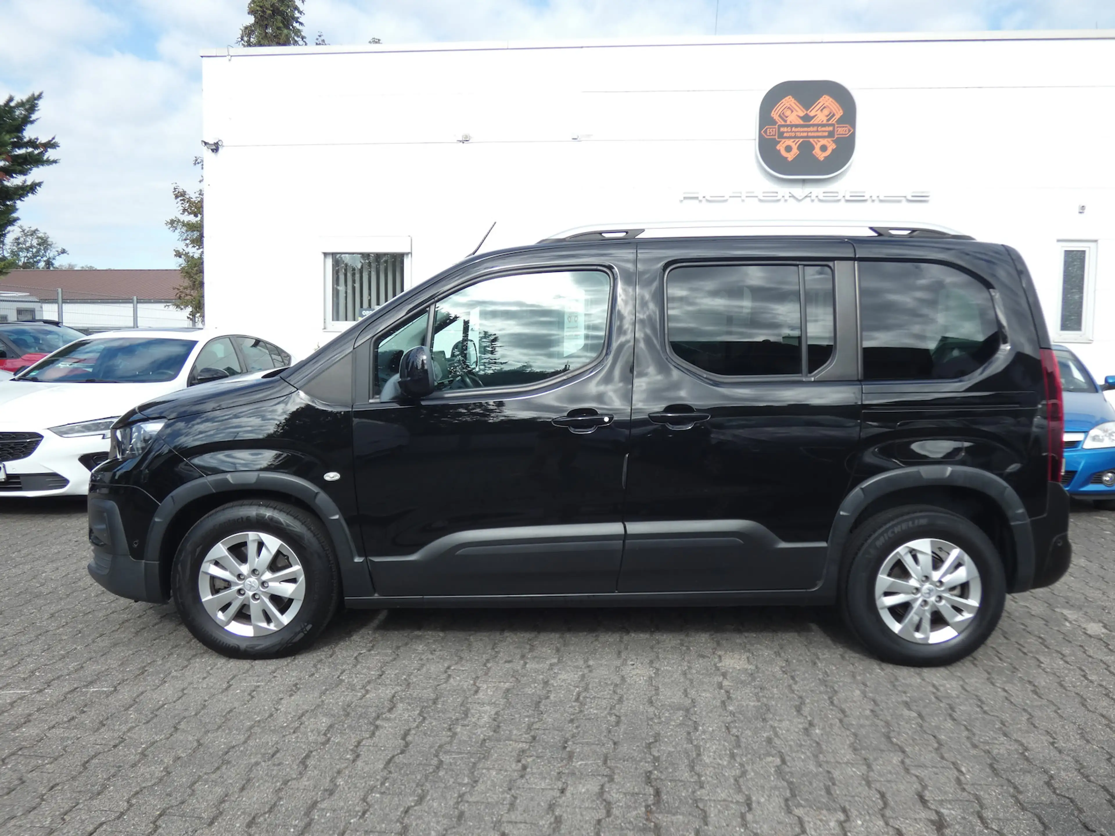 Peugeot Rifter 1,2 Allure *ZAHNRIEMEN NEU*1-HAND*KAMERA* — photo 3