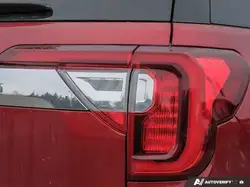 GMC Acadia снимка GMC Acadia