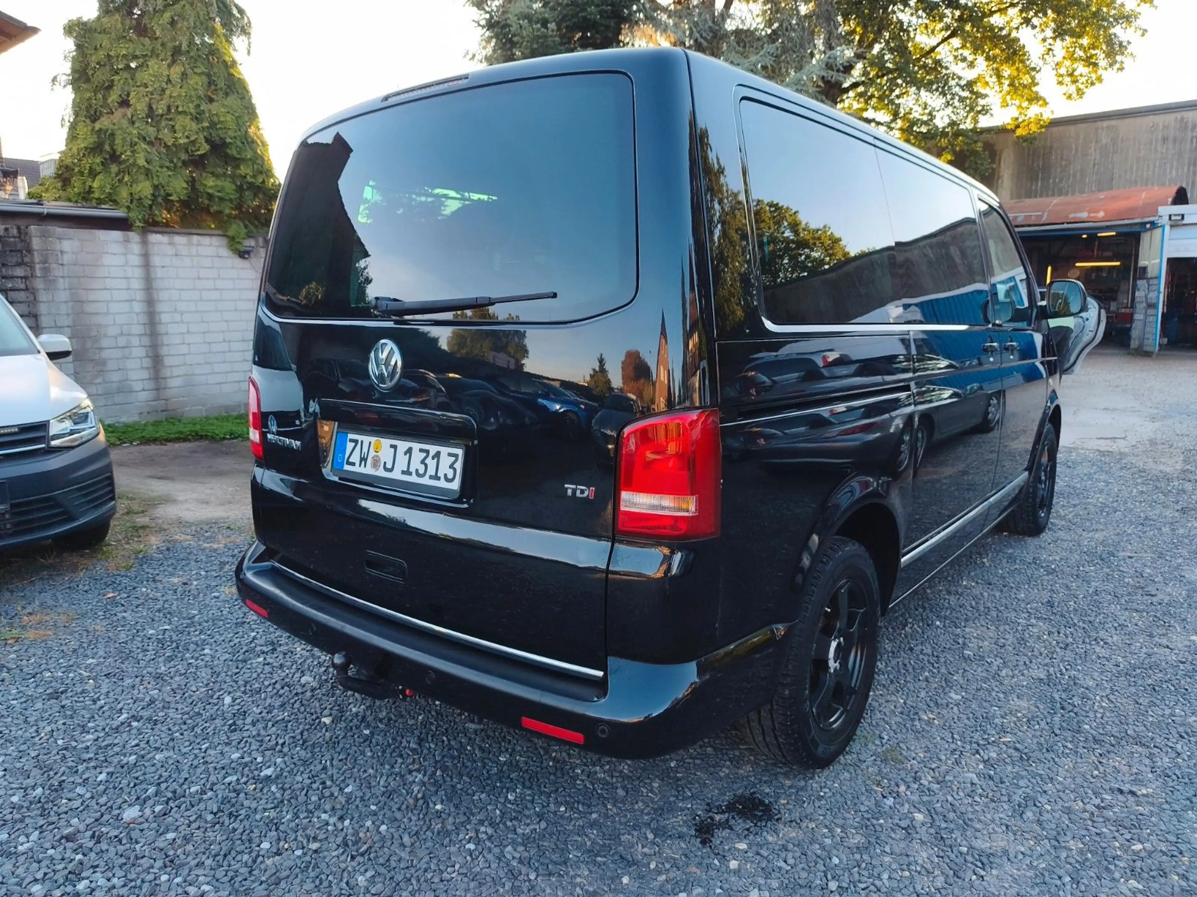 Volkswagen T5 Transporter Bus Multivan Match*KLIMA*PDC* — photo 9