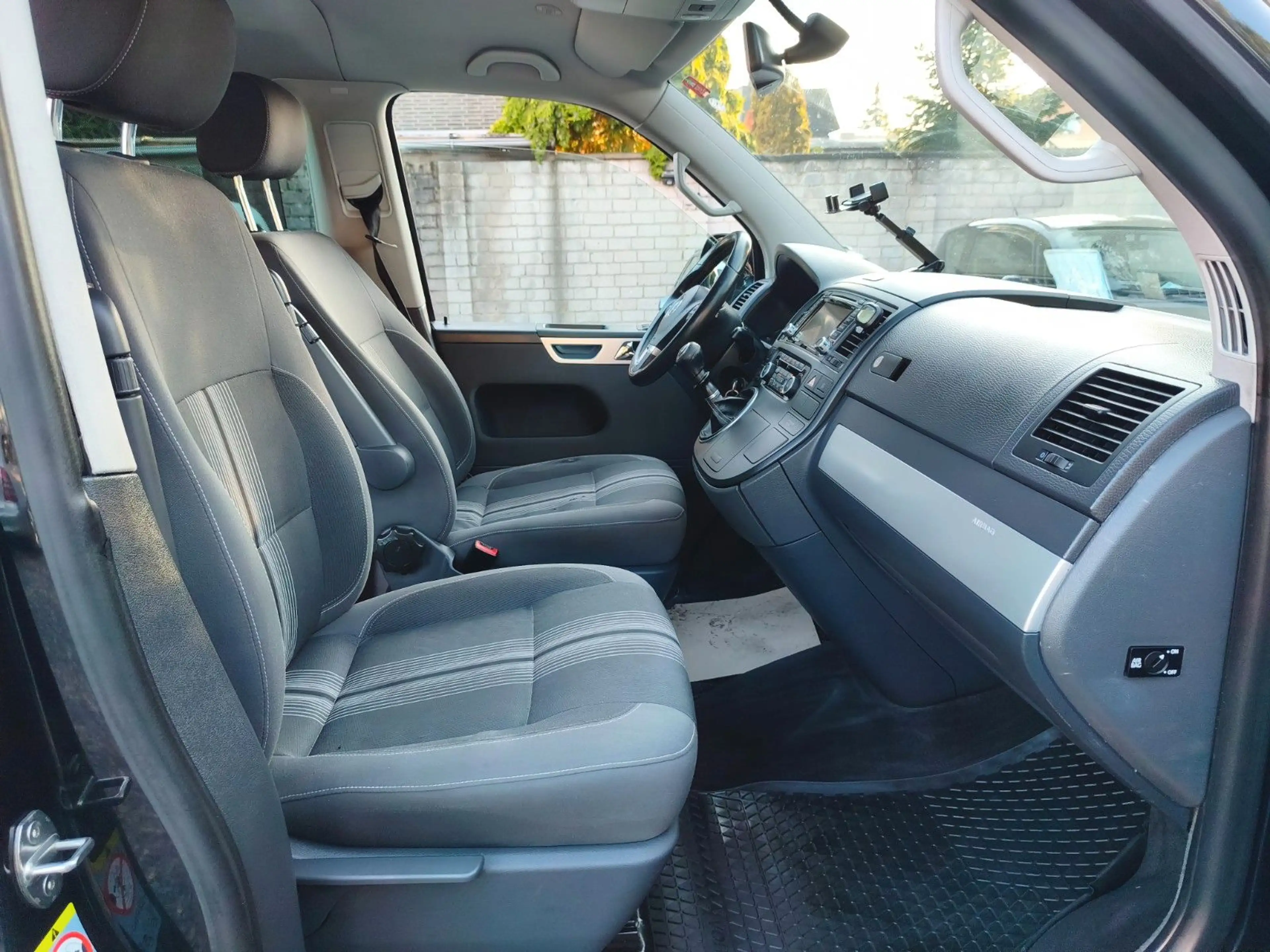 Volkswagen T5 Transporter Bus Multivan Match*KLIMA*PDC* — photo 14
