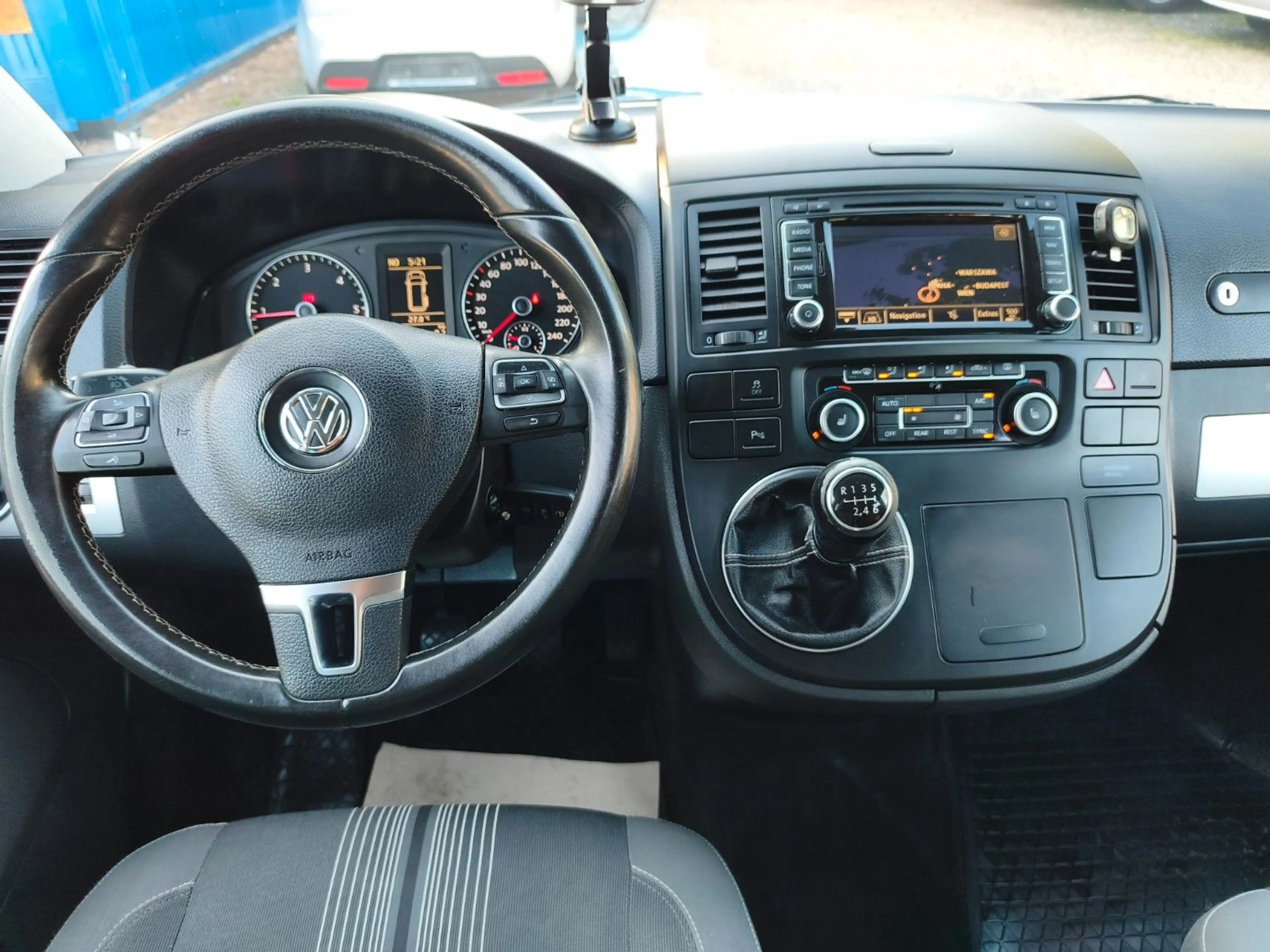 Volkswagen T5 Transporter Bus Multivan Match*KLIMA*PDC* — photo 11