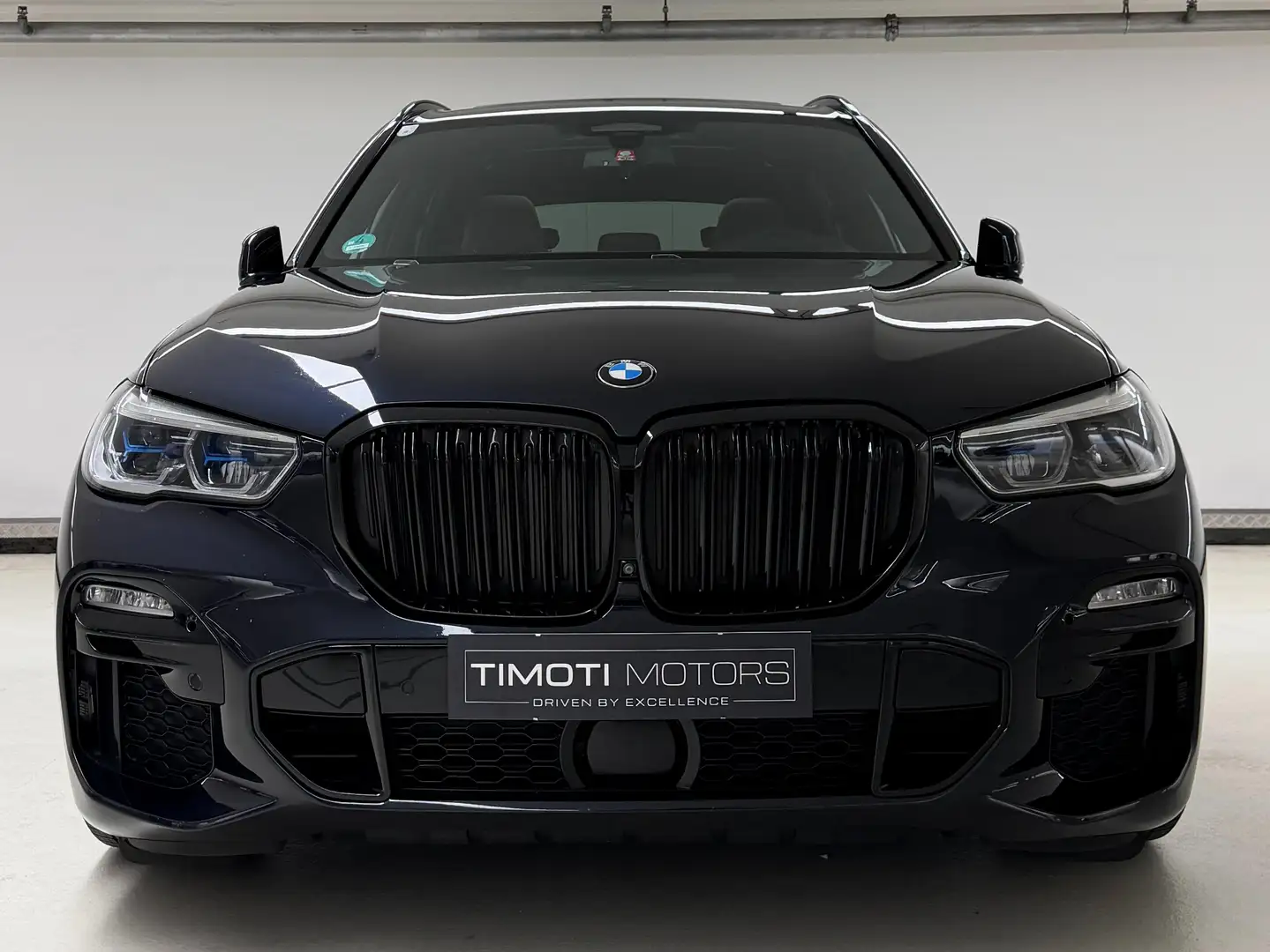 BMW X5 xDrive 30 d M Sport Schwarz - 2