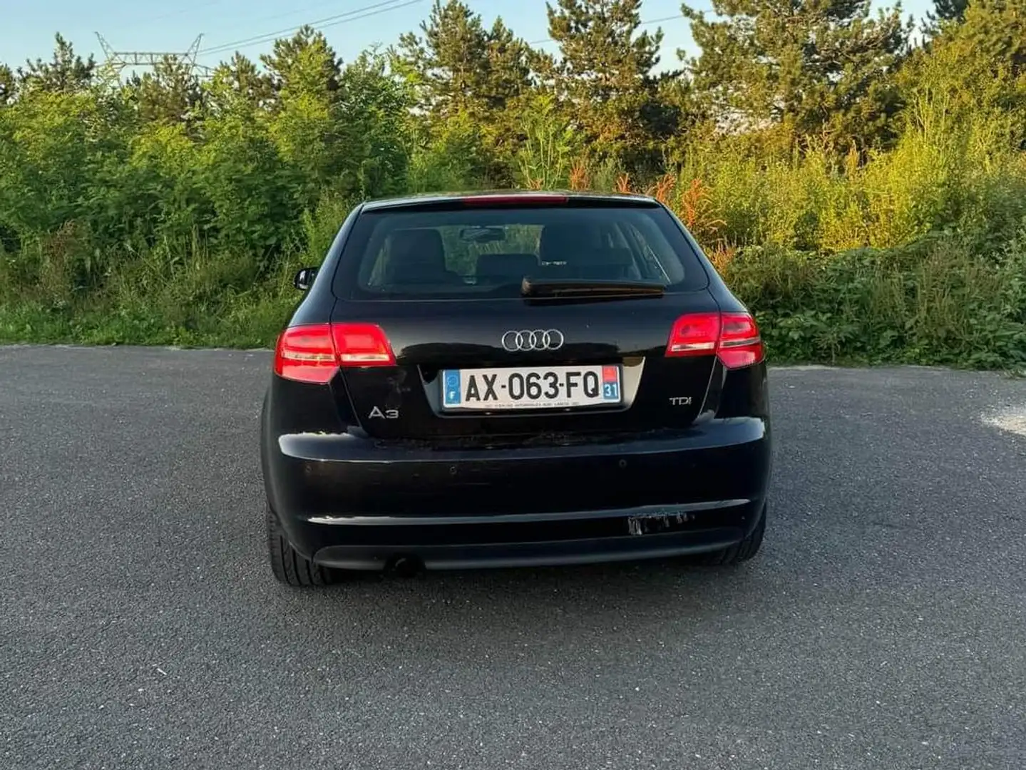 Audi A3 A3 Sportback 2.0 TDI 140 DPF Attraction S tronic Noir - 2