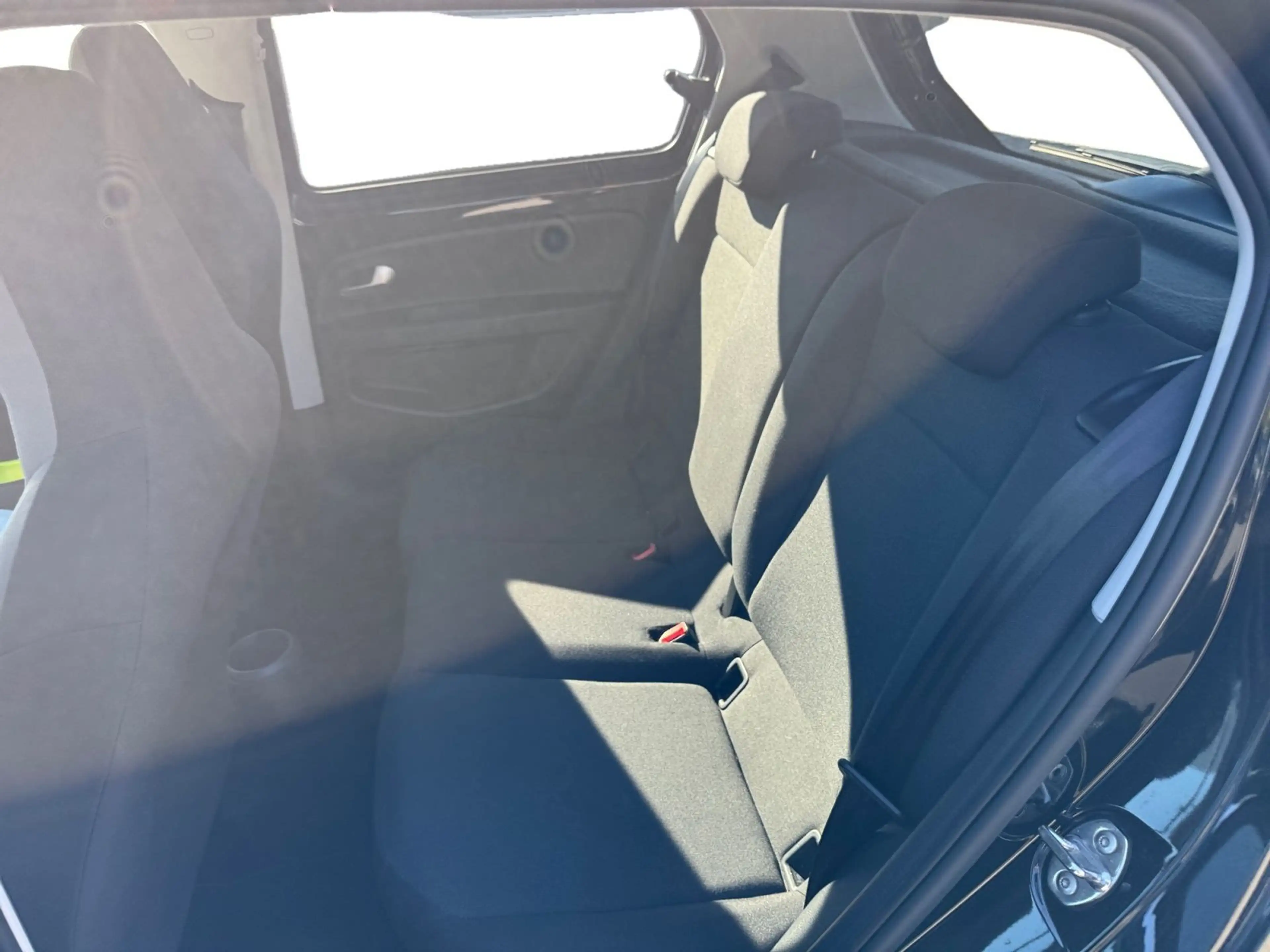 Volkswagen e-up! Edition, KAM/16"/GRA/SHZ/KLIMA uvm. — photo 10