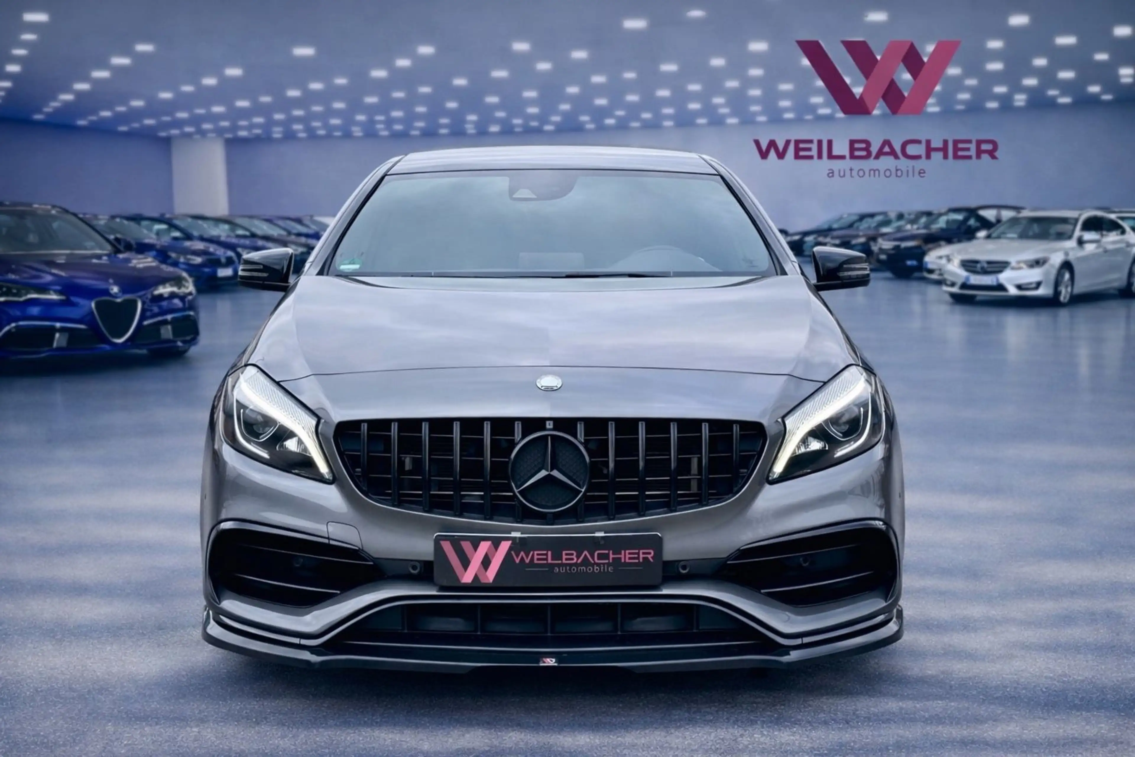 Mercedes-Benz A 45 AMG 4Matic * SportAbgas * Panorama * H&K * — photo 2
