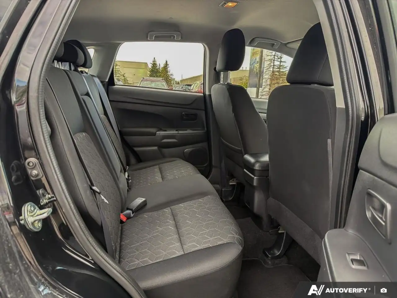 Mitsubishi RVR снимка Mitsubishi RVR