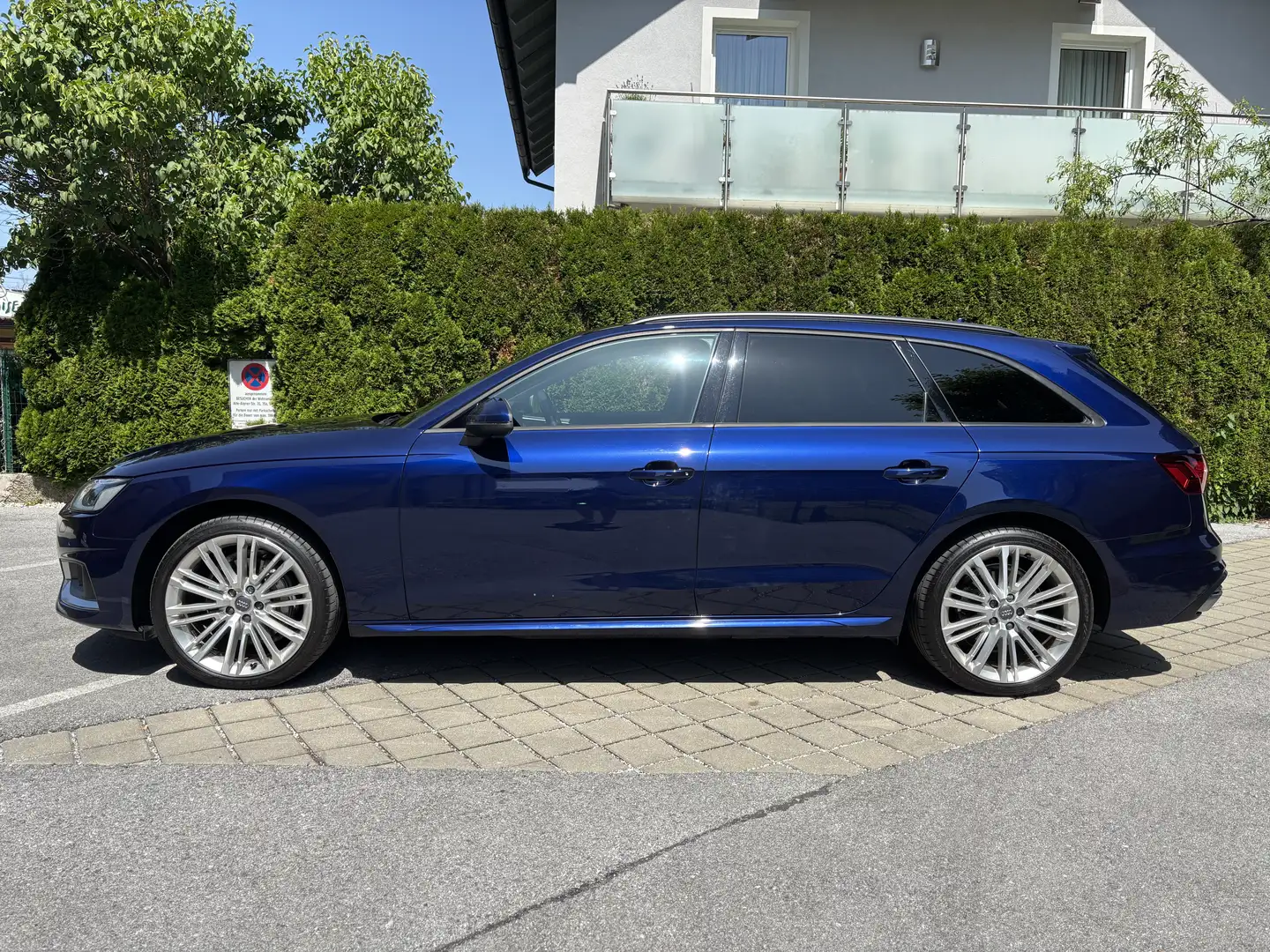 Audi A4 Avant 40 TDI quattro advanced S-tronic Blau - 2