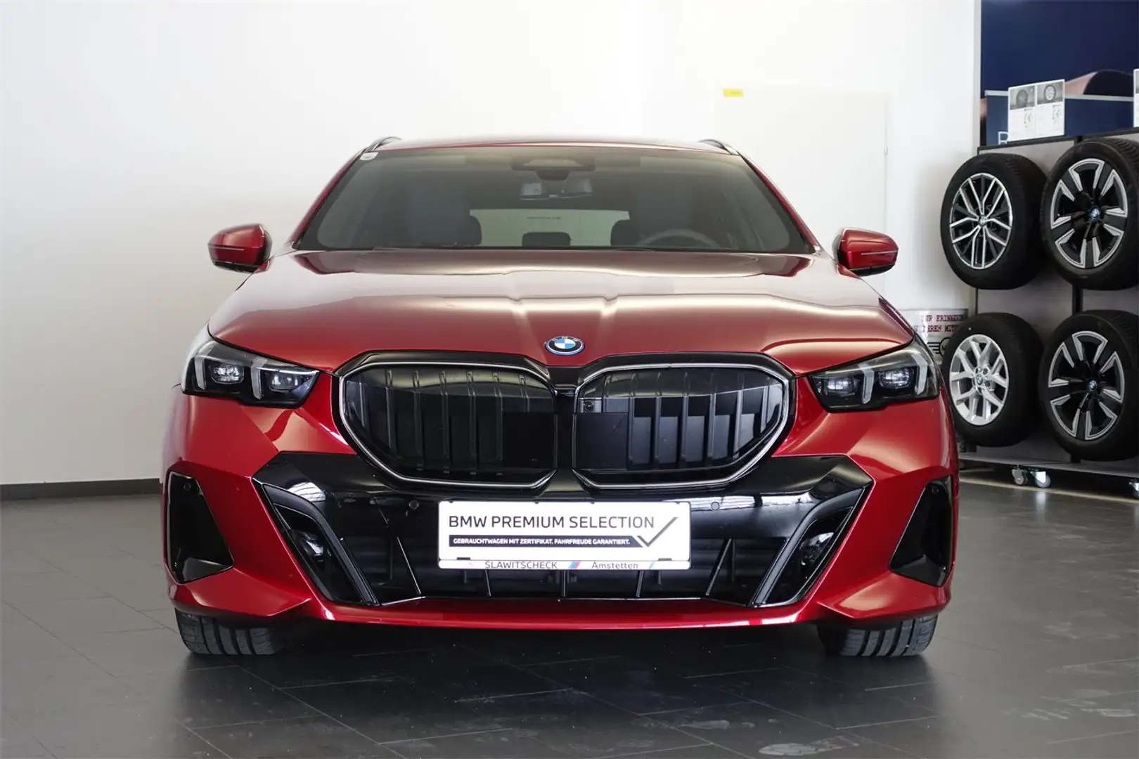 BMW 530 e xDrive Rot - 2