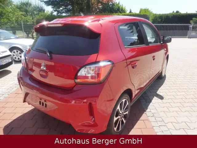 Mitsubishi Space Star view 5