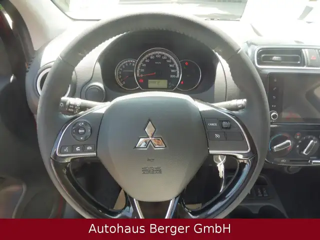 Mitsubishi Space Star view 10