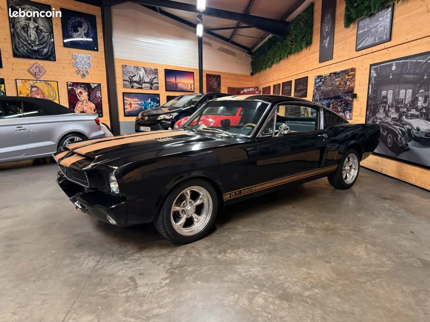 Ford Mustang Fastback V8 302ci Schwarz - 2