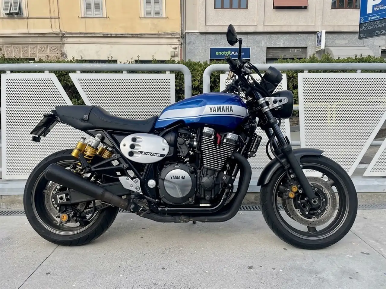 Yamaha XJR 1300