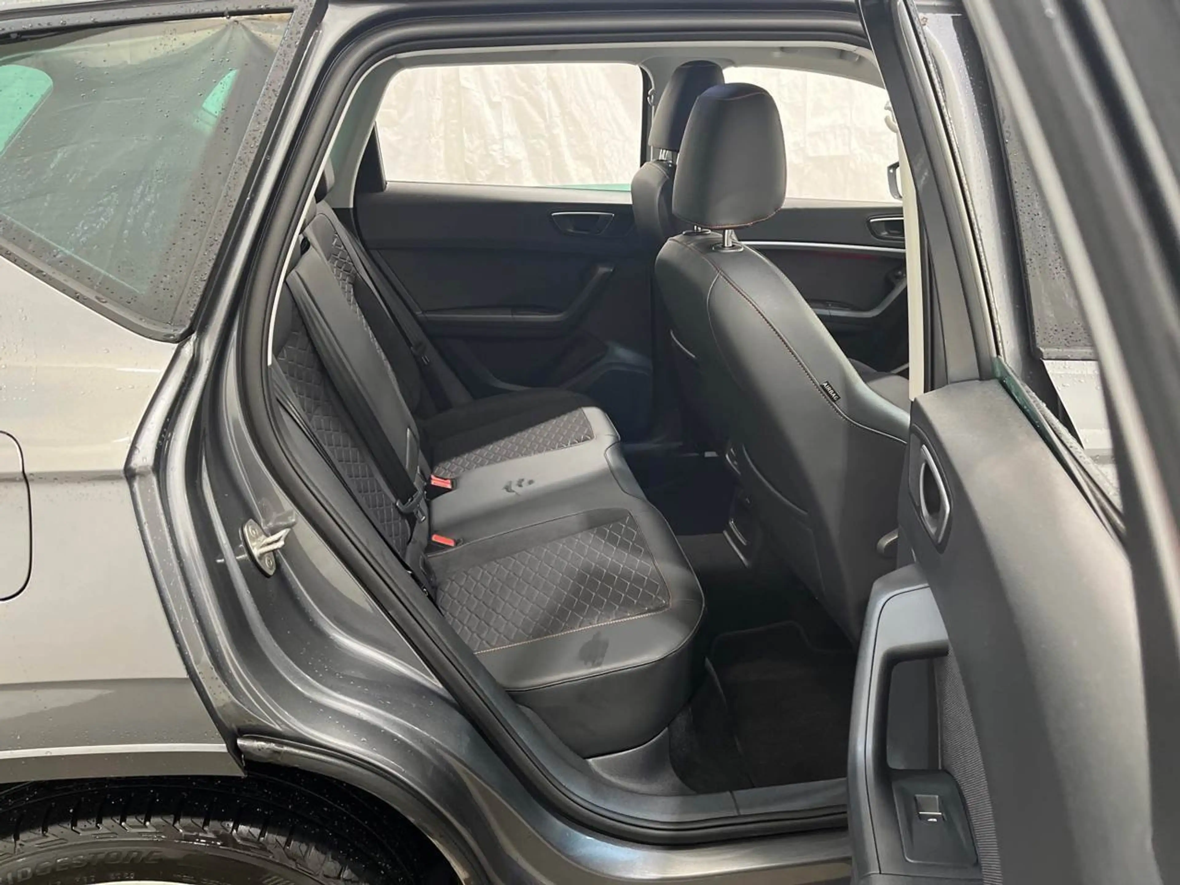 SEAT Ateca 2.0 TDI FR Virtual AHK Key LED Navi RKam — photo 11