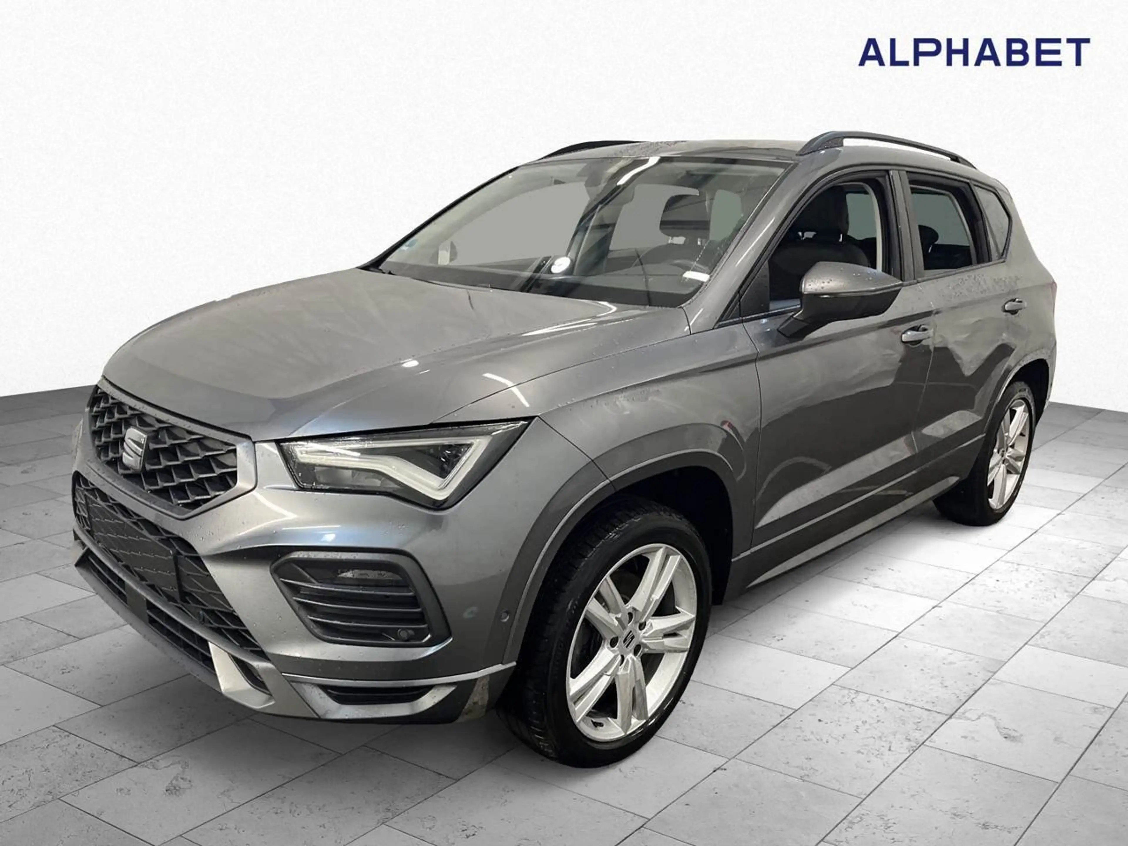 SEAT Ateca 2.0 TDI FR Virtual AHK Key LED Navi RKam — photo 2