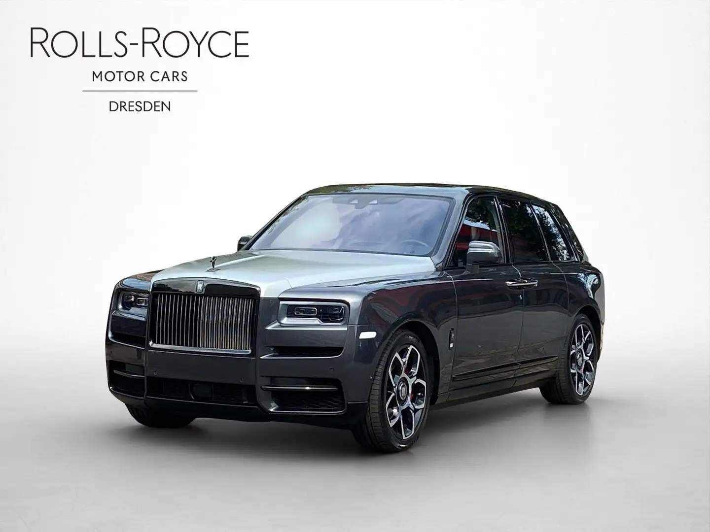 Rolls-Royce Cullinan Black Badge Grau - 1