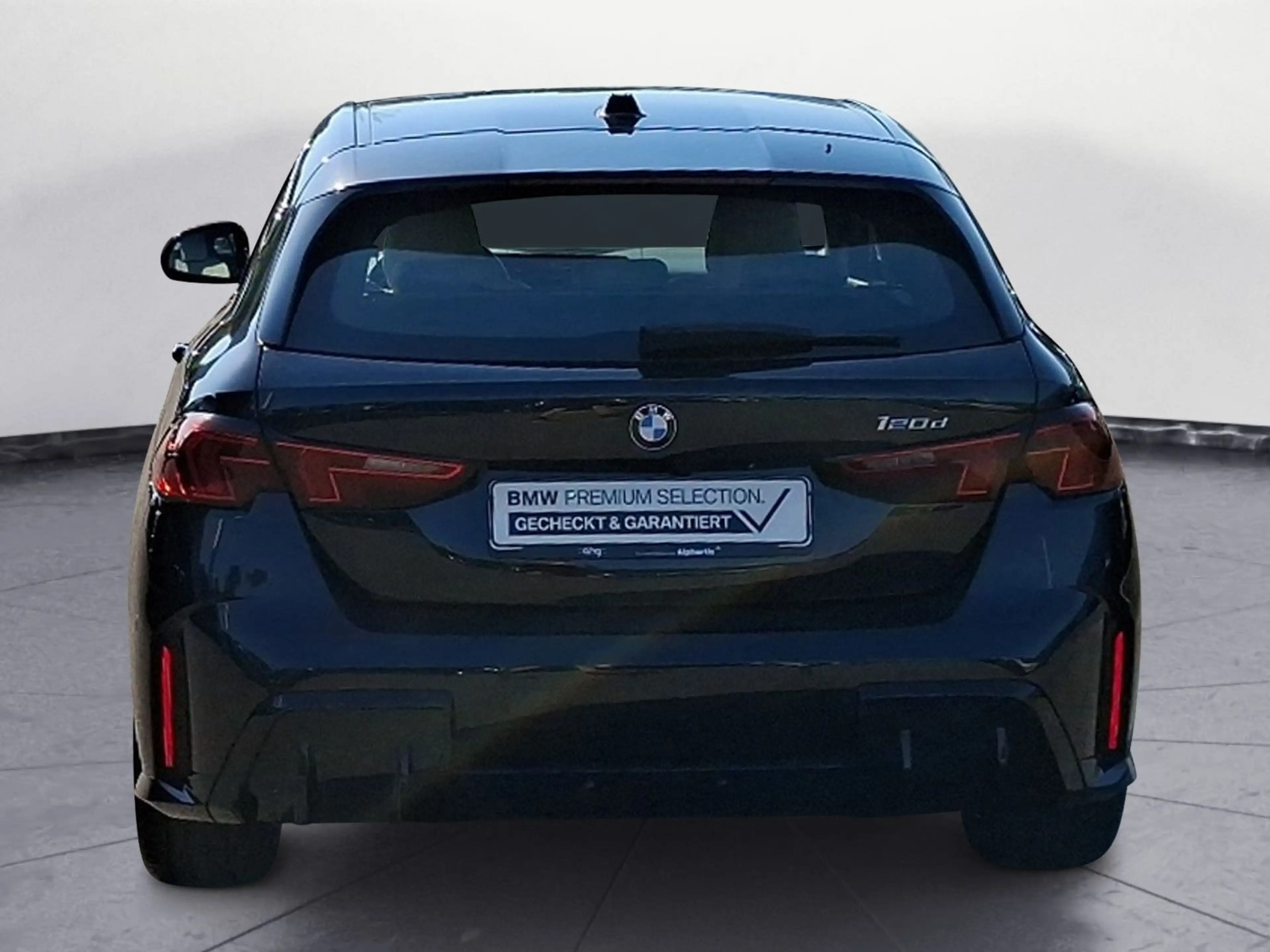 BMW 120 d Steptronic M SPORT Driving Assistant Adapti — photo 5