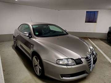 GT 1.9 JTDM DPFQuadrifoglio Verde