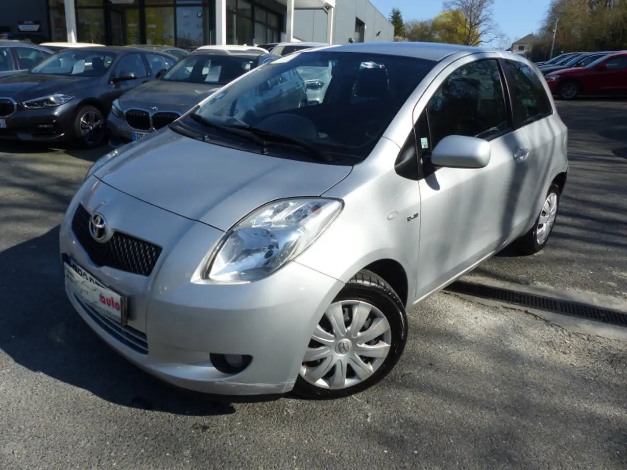 Toyota Yaris 90 D-4D LES BLEUS 3P