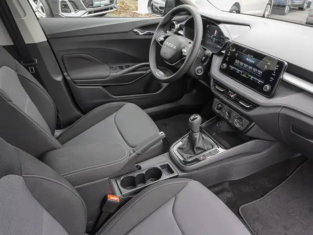 Skoda Fabia view 8