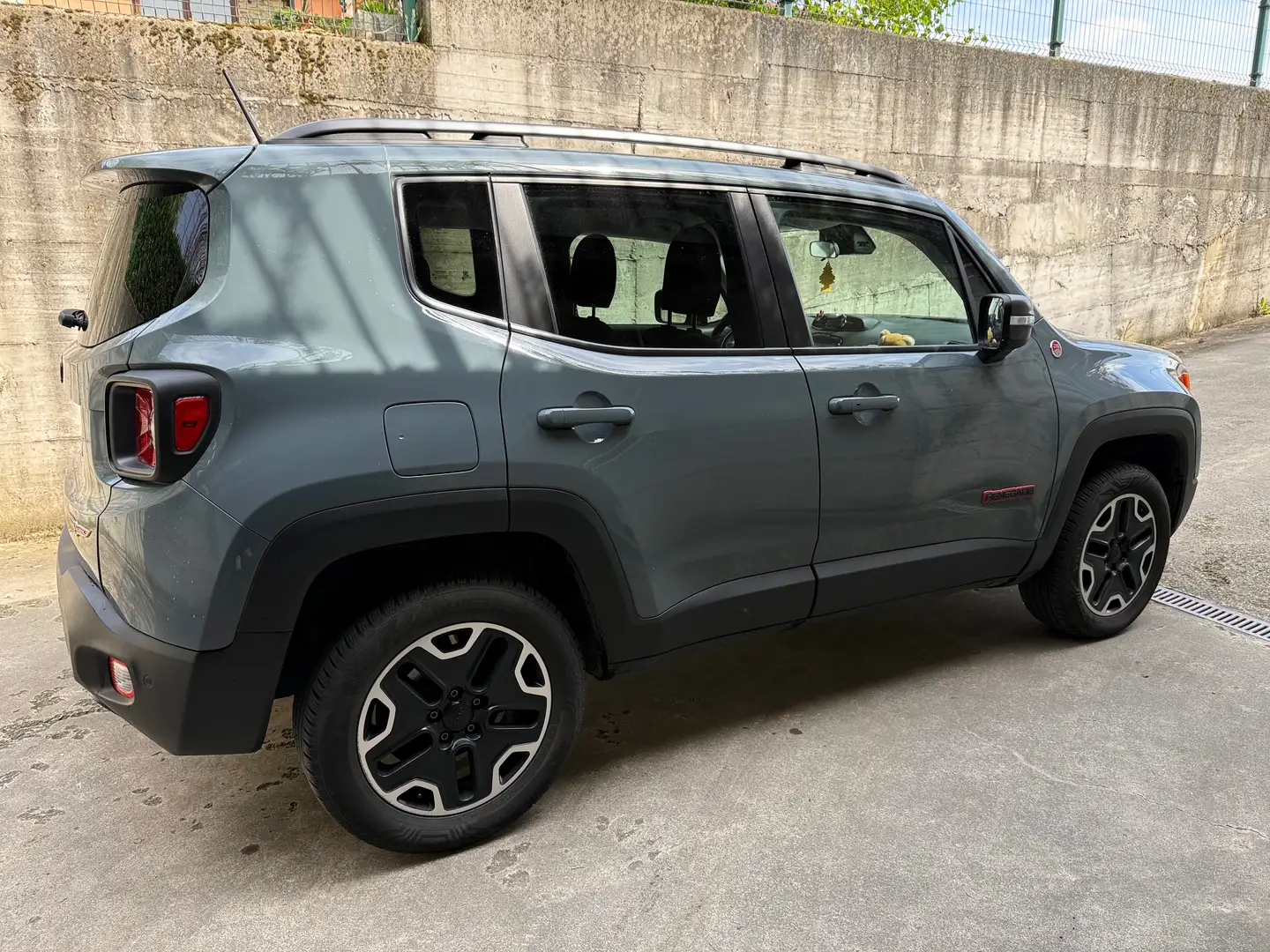 Jeep Renegade Renegade 2.0 mjt Trailhawk 4wd 170cv auto Azul - 2
