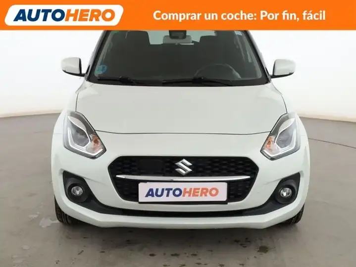 Suzuki Swift 1.2 GLE Mild Hybrid 2022, foto 9