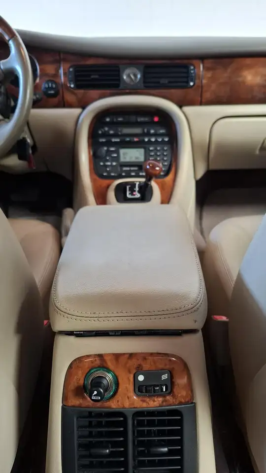 Jaguar XJ 3.2 V8 Executive NL-AUTO/NAP/WASSENAAR GELEVERD/RECENTE LPG-G3 ✔️, foto 12