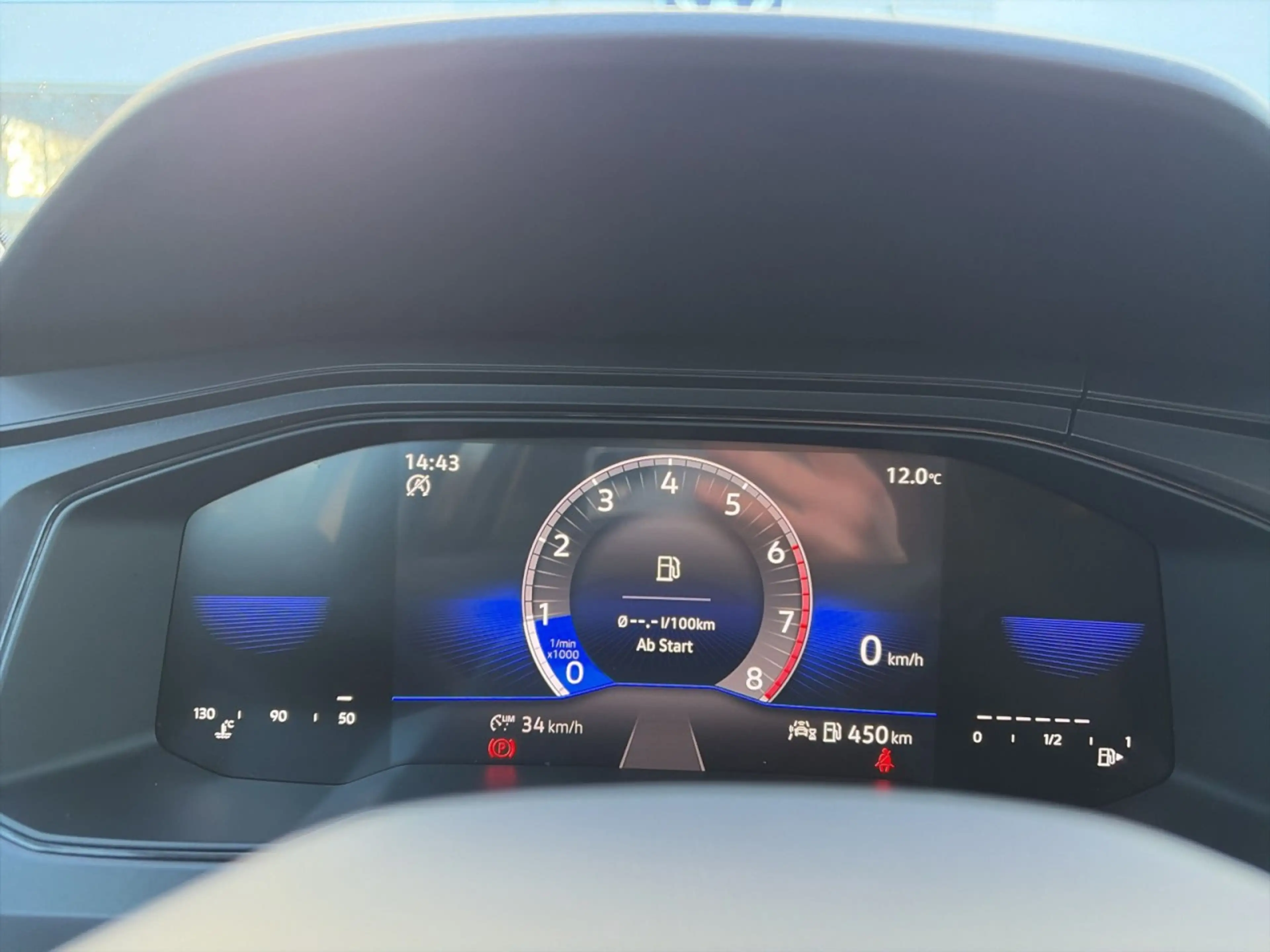 Volkswagen Taigo 1.0 TSI LED+Ganzjahresreifen Klima Einparkhilfe — photo 11