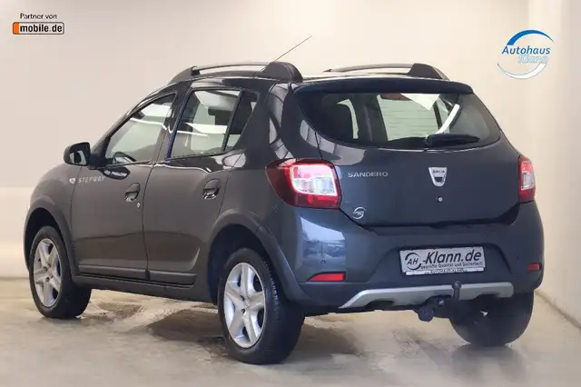 Dacia Sandero view 6