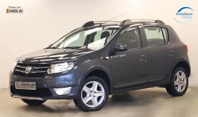 Dacia Sandero view 3