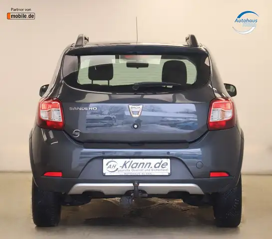 Dacia Sandero view 7