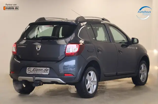 Dacia Sandero view 8