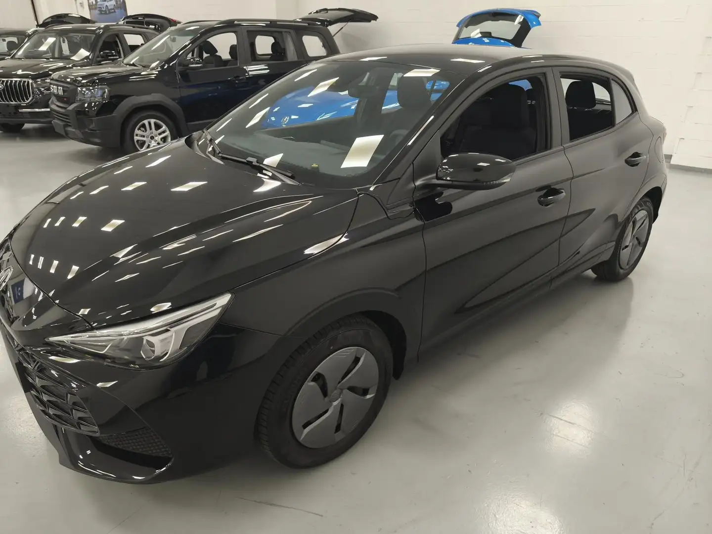 MG MG3 MG3 1.5 Standard Schwarz - 1