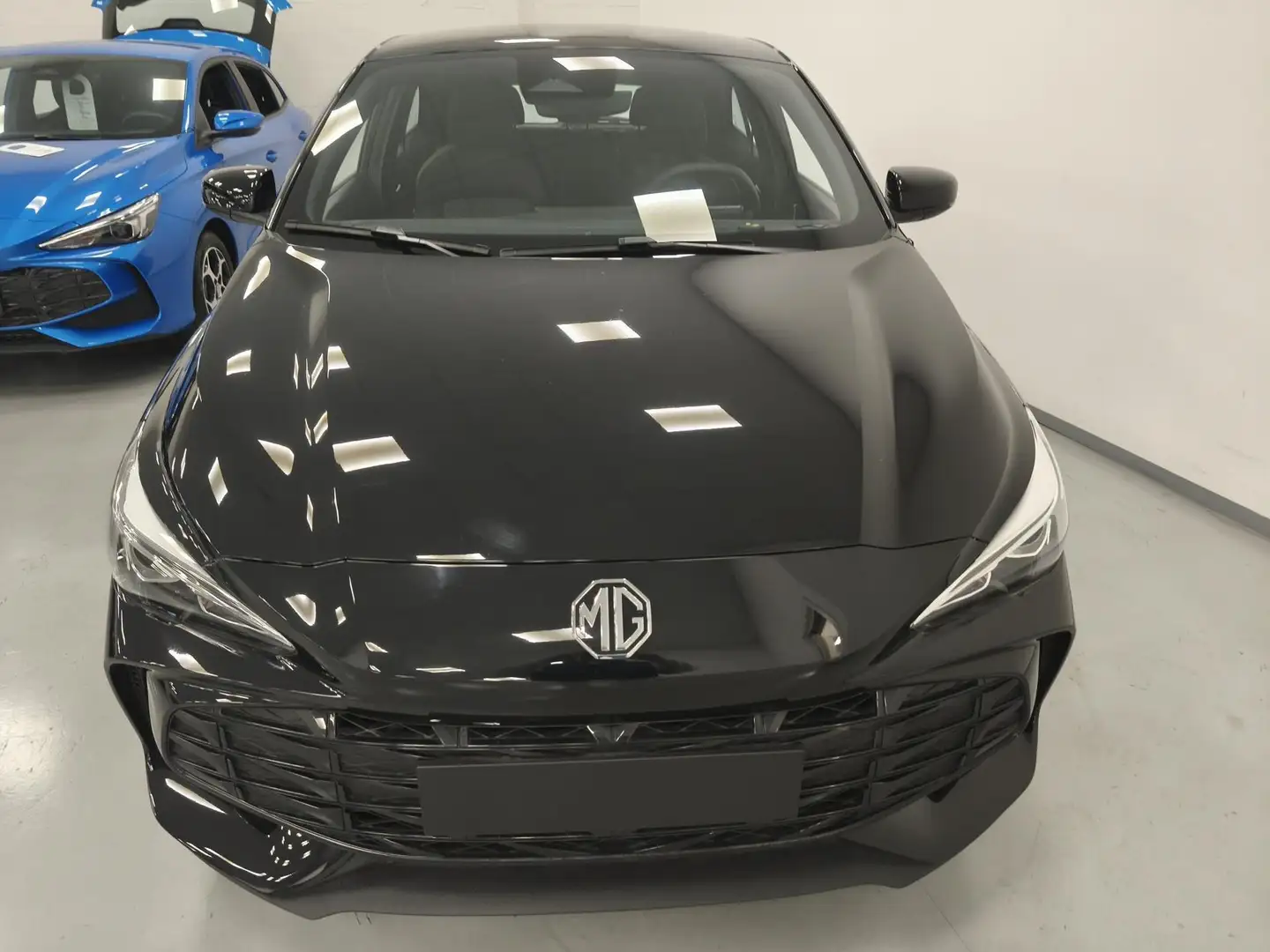 MG MG3 MG3 1.5 Standard Schwarz - 2