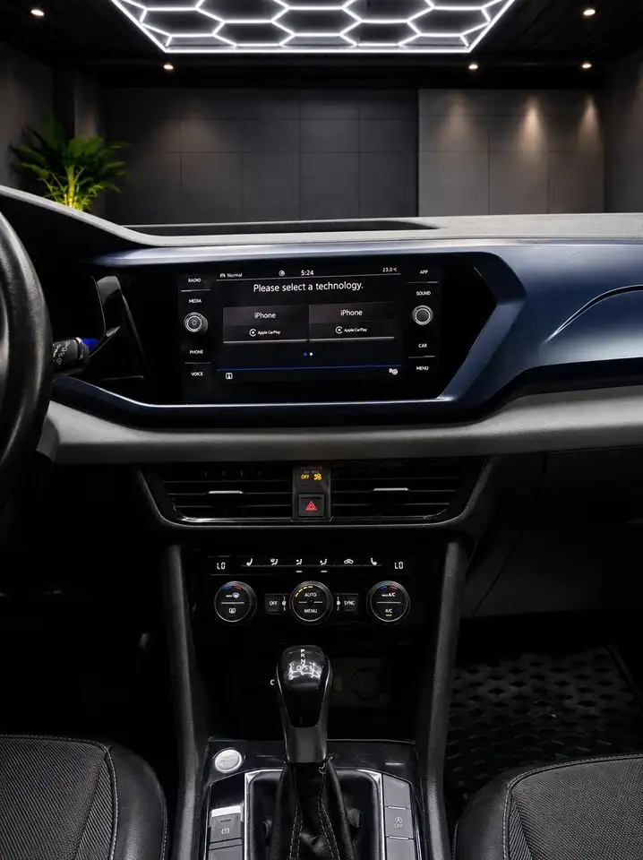 Volkswagen Taos снимка Volkswagen Taos